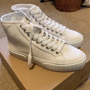 NIB Steve Madden Chanced White High Top Platform Sneakers  8.5 Leather & Canvas
